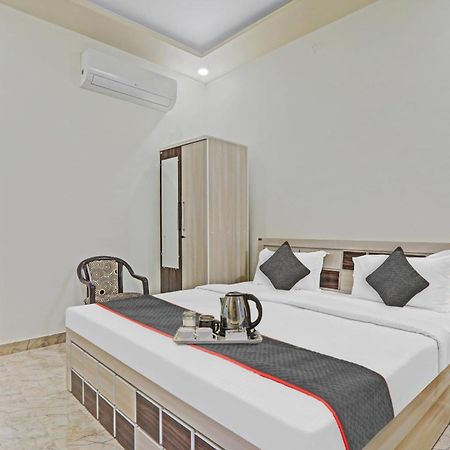 Townhouse P.S.Palace Near Amausi Metro Station Lucknow Zewnętrze zdjęcie
